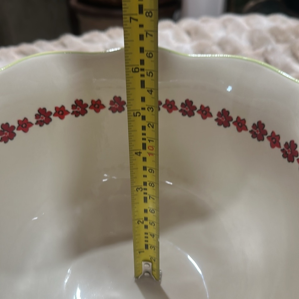 The Pioneer Woman Classic Charm Batter Bowl - Picture 7 of 7